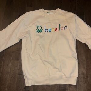 United Colors Of Benetton Off-White Crewneck Sweatshirt with Multicolor Logo